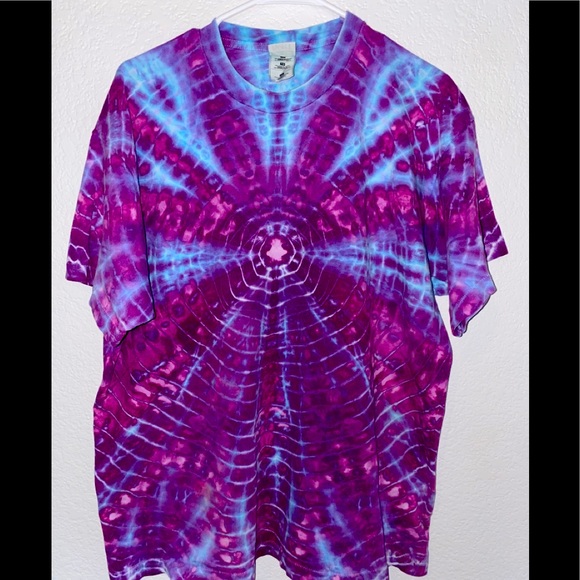 UNISEX XL Fruit of the Loom Tie Dye Tee-Shirt - Picture 1 of 3
